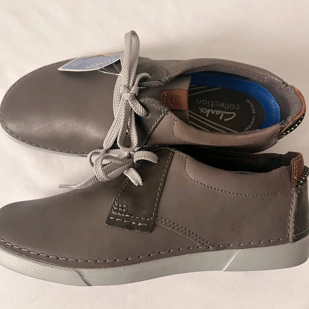 Clarks Men’s Gray Oxfords with Smooth Finish, Size 7 1/2 M, NWT